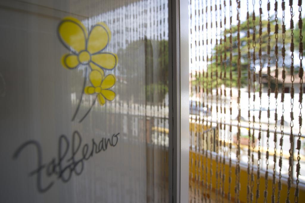 B&B Fiori Gialli Caucana 산타크로체카메리나 외부 사진
